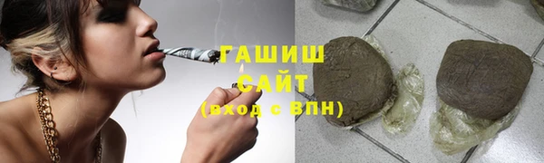 ешки Михайлов